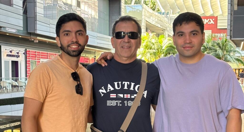 Miguel, Nahuel y Mariano, socios fundadores de Distribuidora El Camino